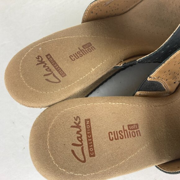 Clarks Collection Womens sz 10 Black Leather Wedge Heel Slip On Comfort Sandals - Picture 4 of 7